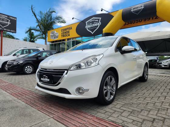 PEUGEOT 208 1.6 GRIFFE 16V FLEX 4P MANUAL
